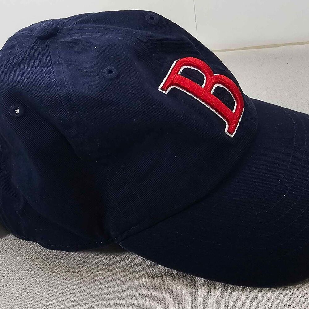 Boston Red Socks Blue With Red Accents Cap /Hat - Size M